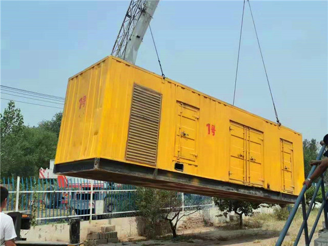 海宁300KW柴油发电机组油耗是多少？